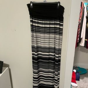 Apt 9 maxi skirt